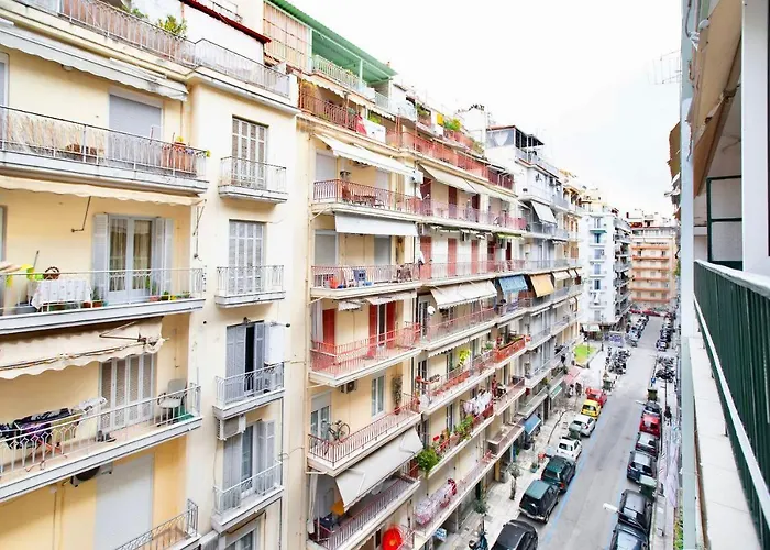 Harmony By Halu! Thessalonique
